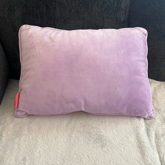 DECORATIVE PILLOW - Picture 2 of 6